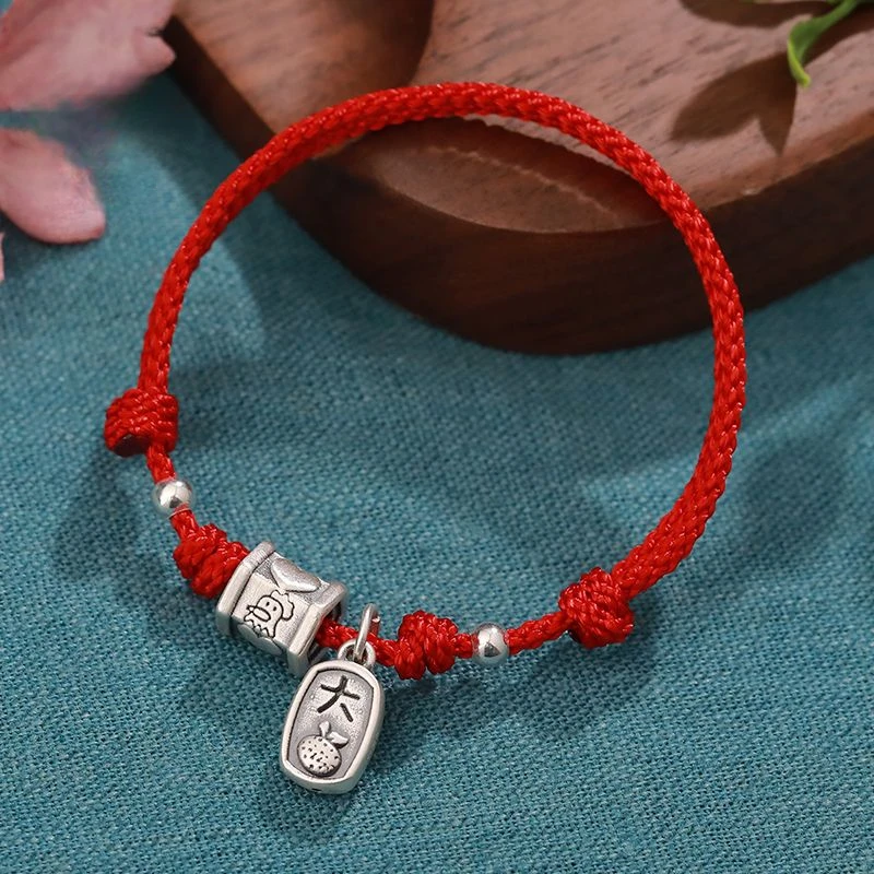 2025 Year of the Snake Sanhe Zodiac Red Rope Bracelet Female Birthday Year Good luck gift Good luck versatile jewelry