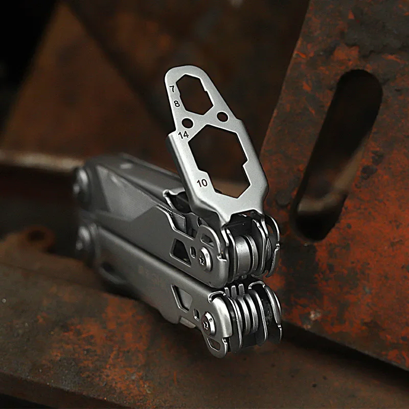 

BHBT Outdoor Camping Multifunctional Multi Tool EDC Wrench Clamp Pocket Camping Multitool Folding Knife Cutter Pliers