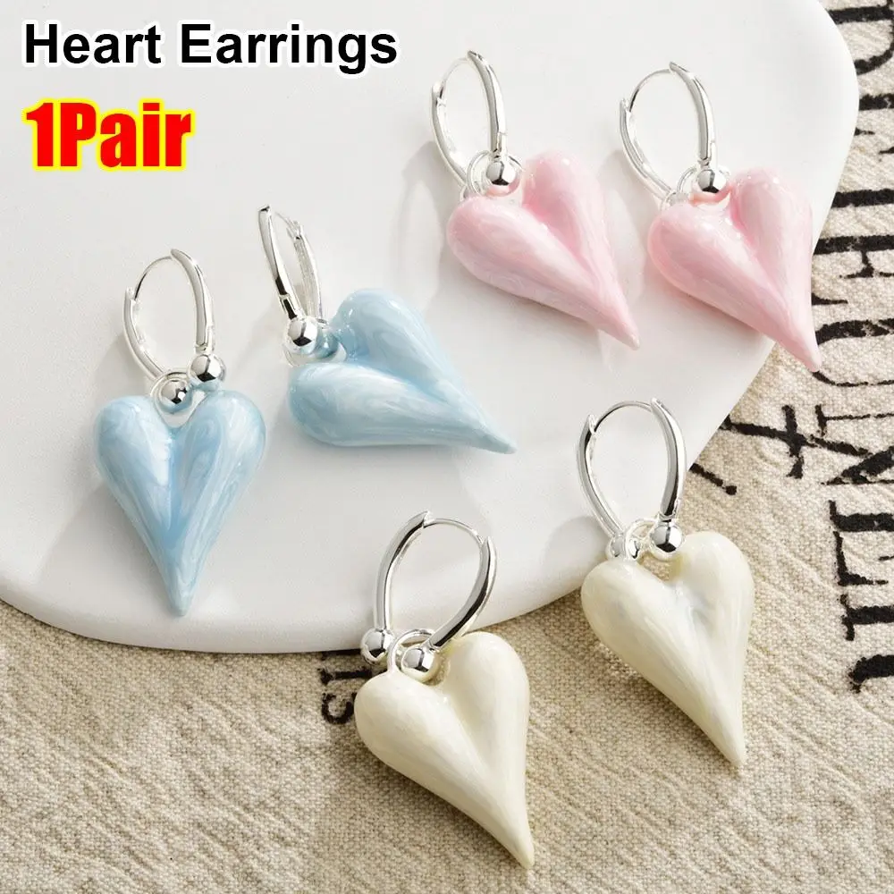 1Pair New Heart Shape Heart Earrings Candy Trendy Sweet Temperament Fashion Jewelry Simply Design Ear Accessories Party Gifts
