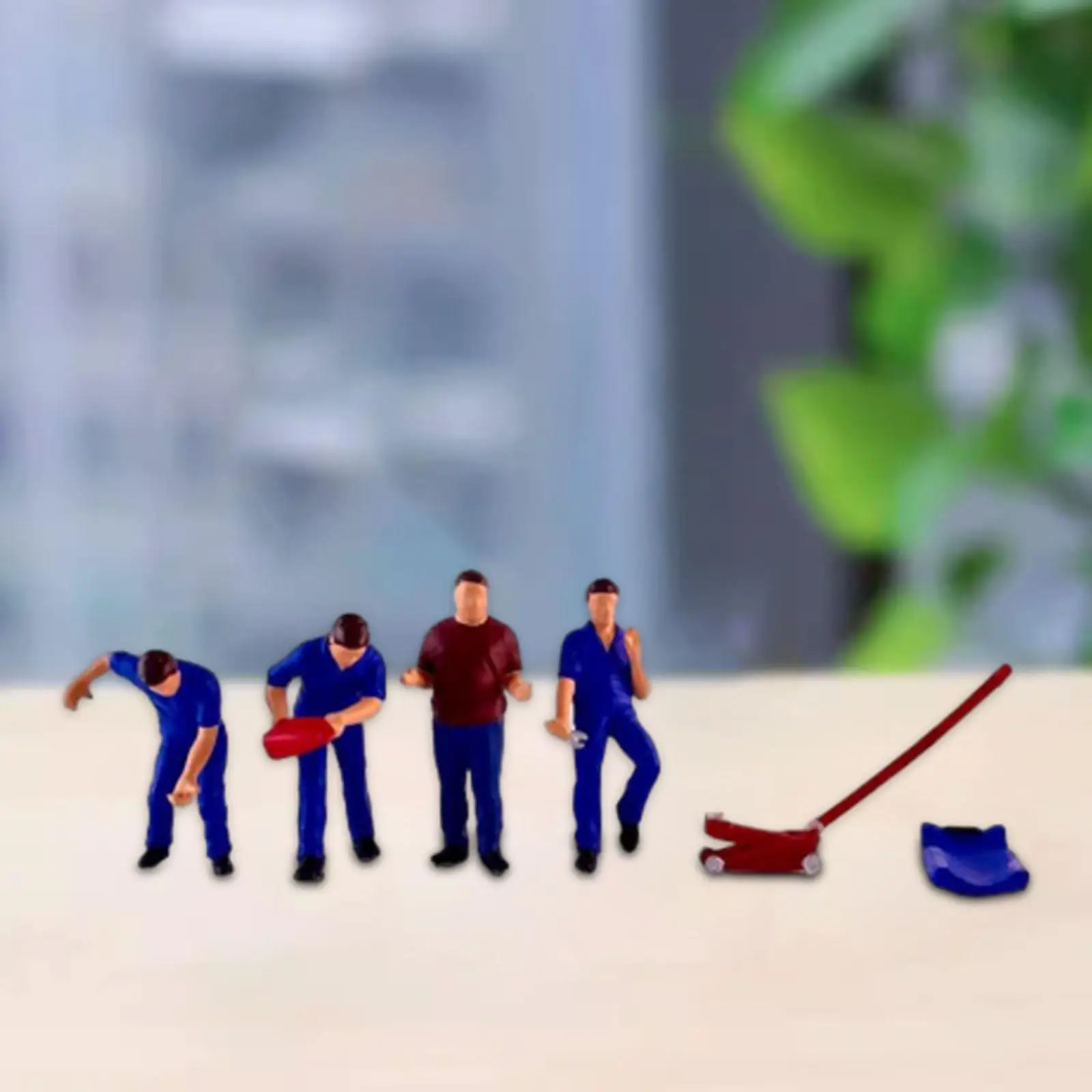 ฟิกเกอร์ไดโอรามาขนาด 1/64 จำนวน 4 ชิ้นสำหรับชุดสร้างโมเดลเครื่องประดับตั้งโต๊ะ สีเทา