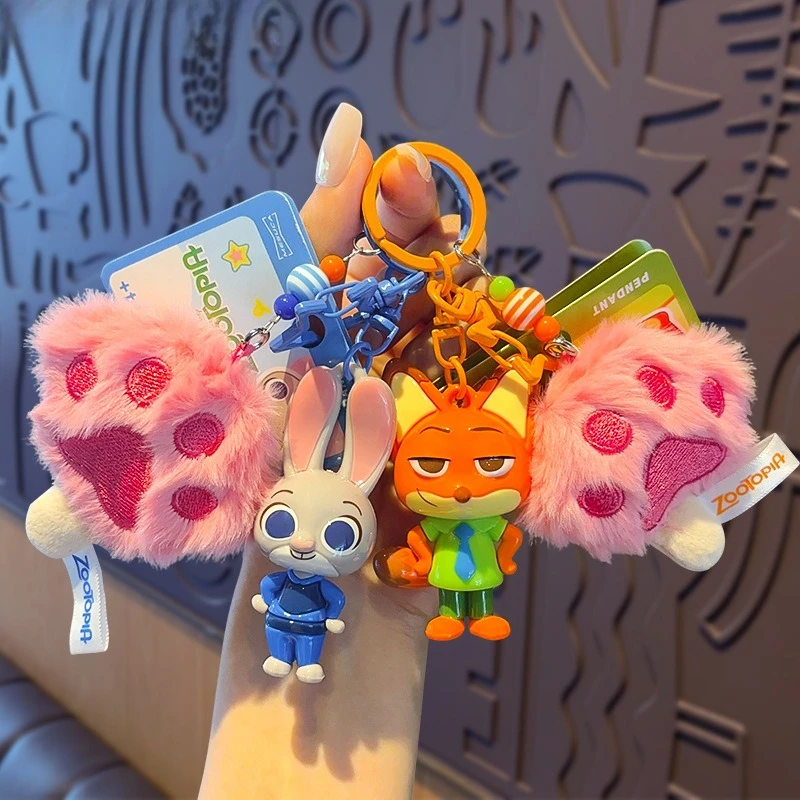 

2025 New Zootopia plush claw keychain, cartoon Judy Nick car key chain, schoolbag decoration gift