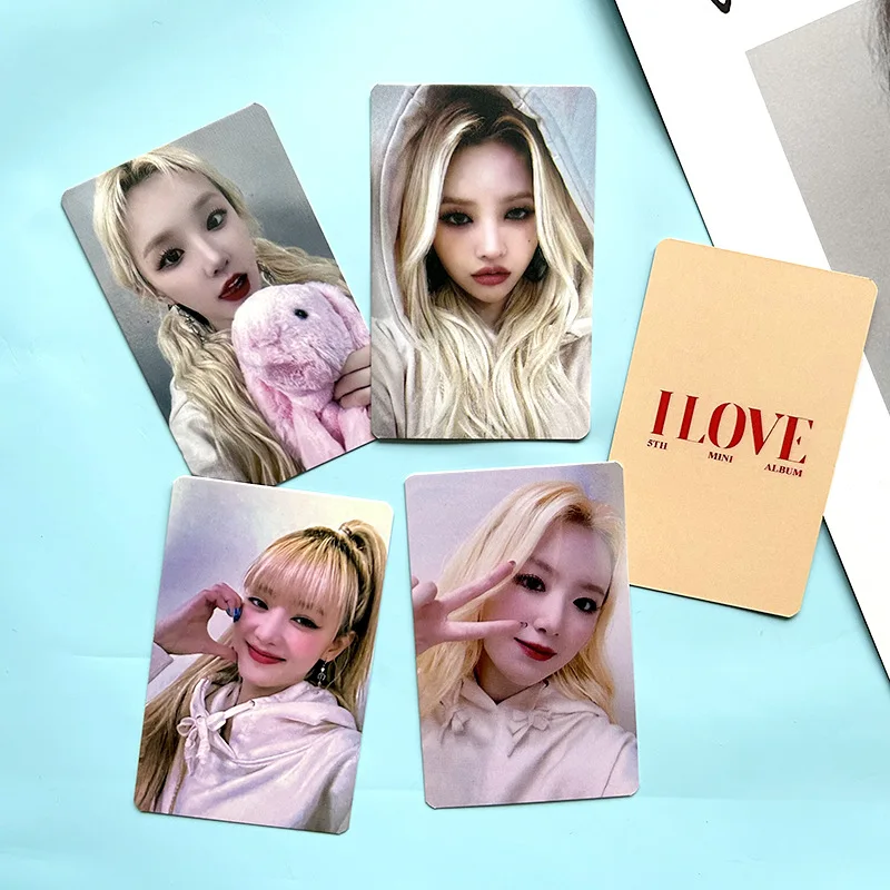 5pcs/set Kpop Idol Lomo Cards (G)I-DLE I LOVE Photocards Photo Card Postcard for Fans Collection