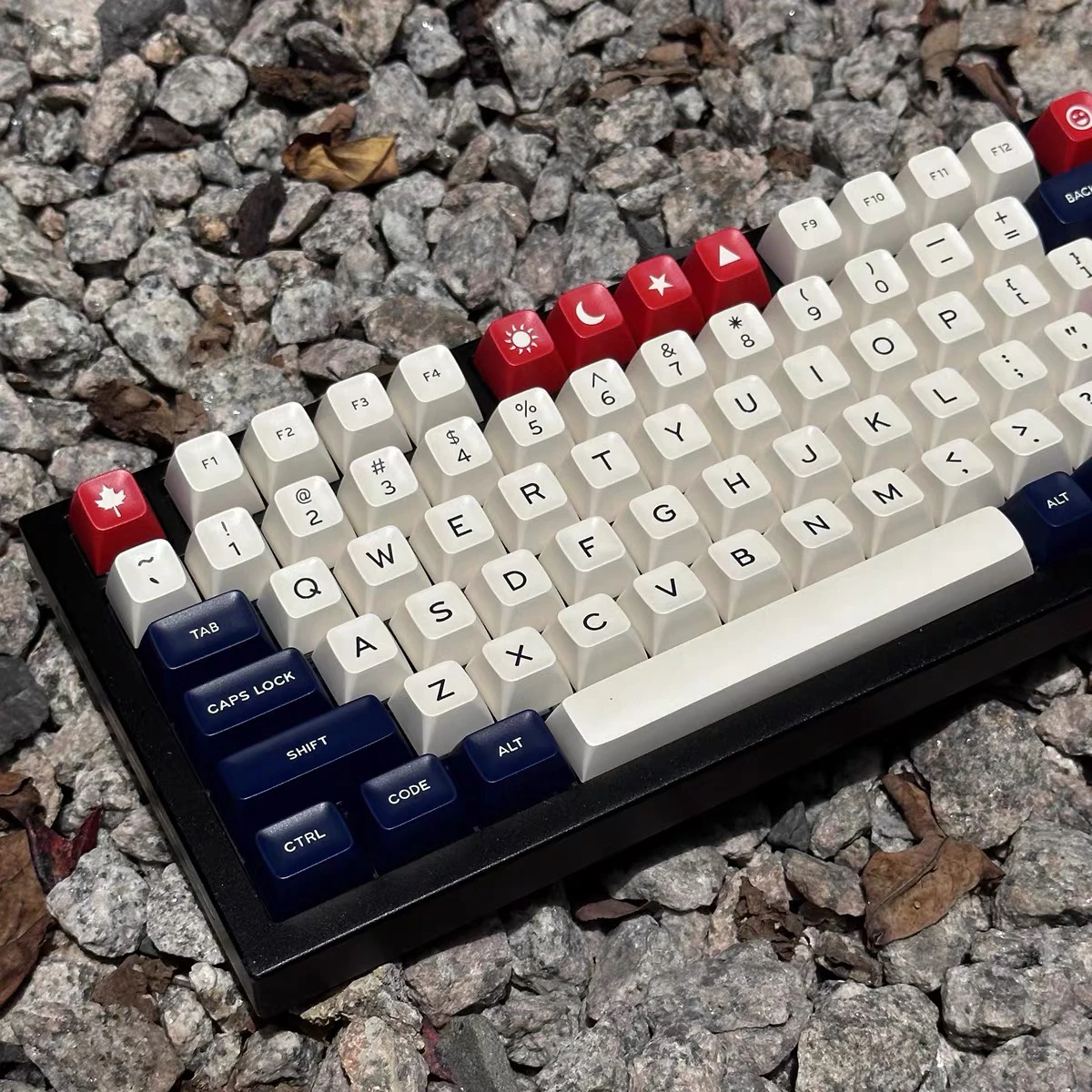 

SA height keycaps Navy color scheme ABS material two-color 173-key full set of personalized keycaps customization