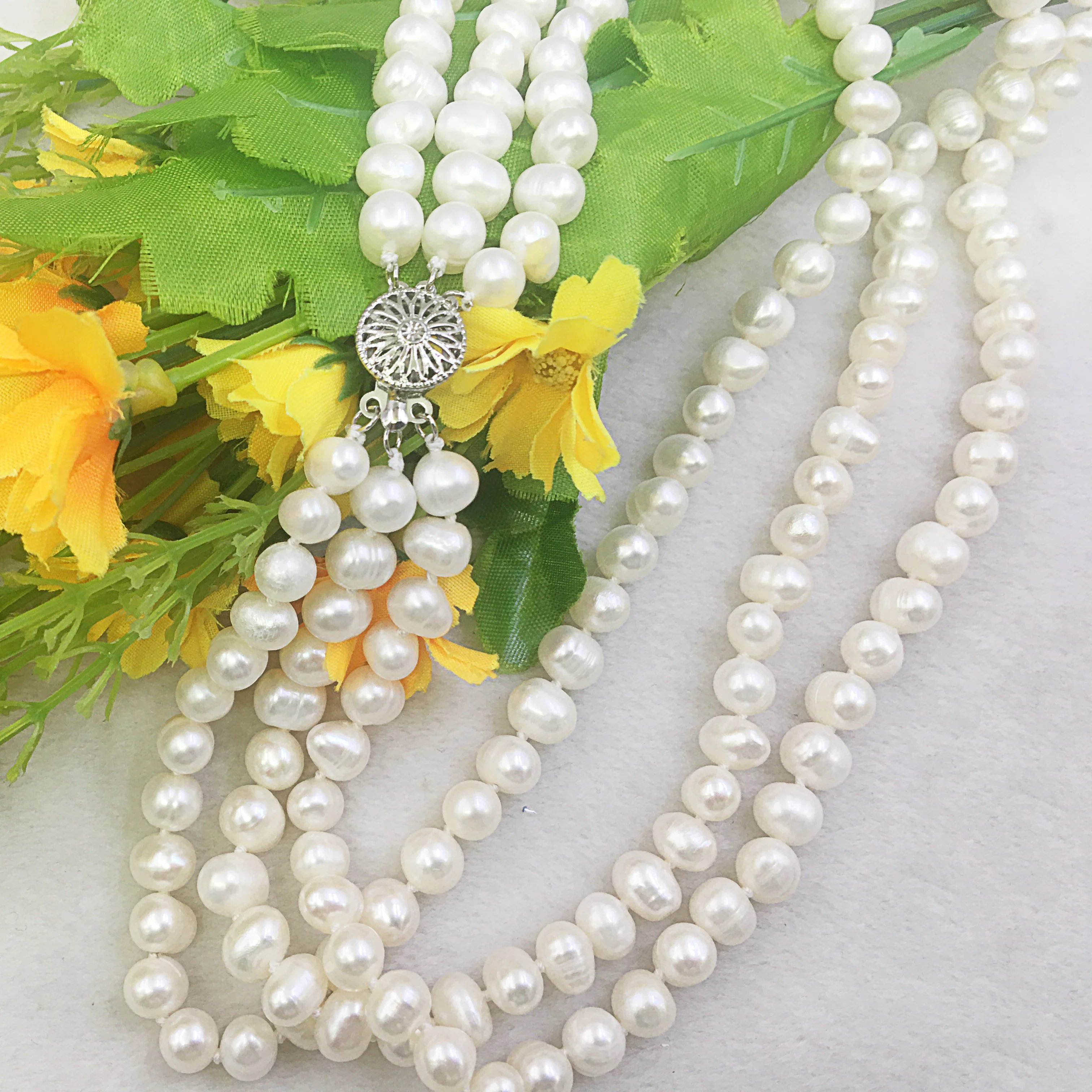 New charming Pretty! 3 Rows 8-9mm White Akoya Shell Pearl Necklace Beads Jewelry Natural Stone AAA Grade BV238 Wholesale Price