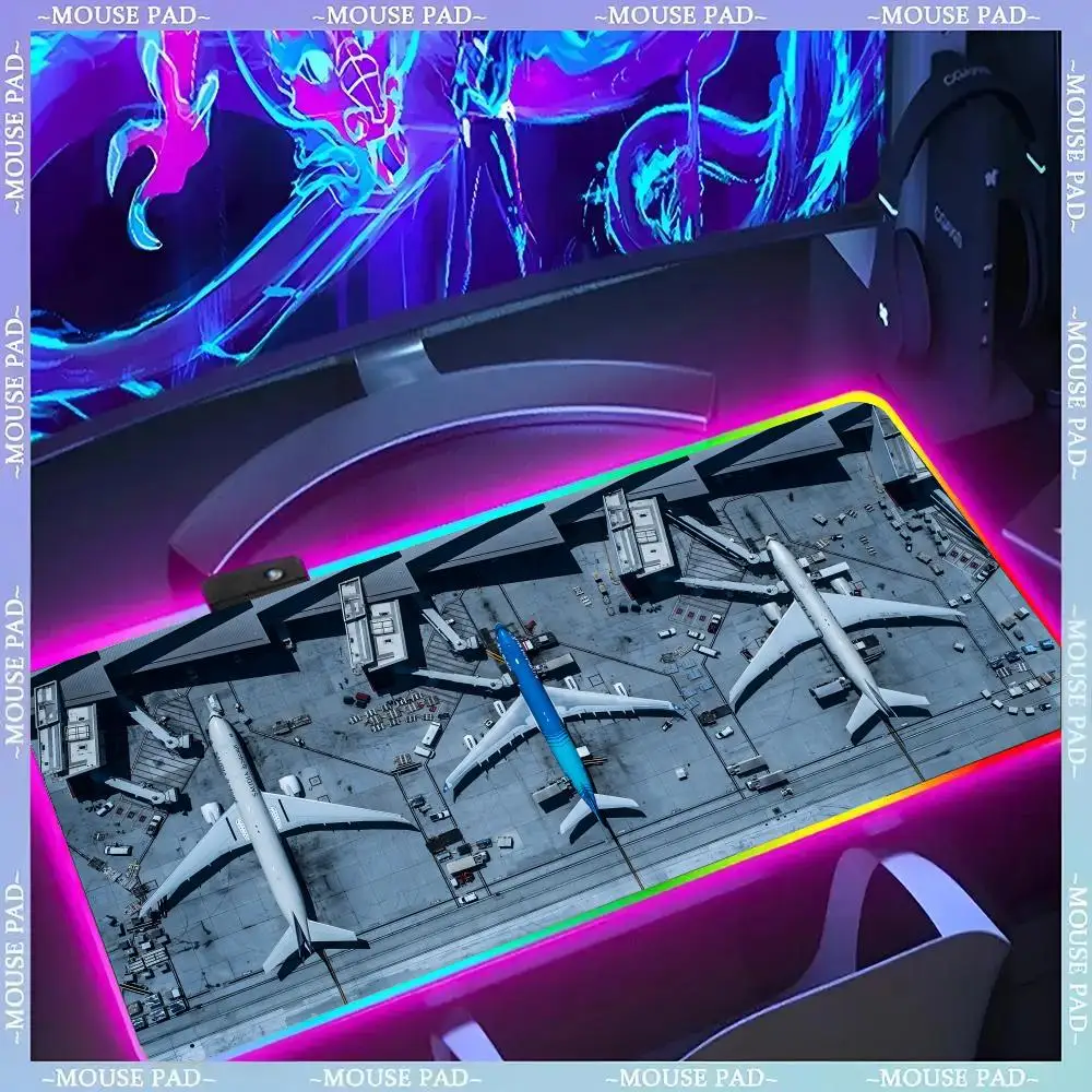 

Большой коврик для мыши с видом сверху в аэропорту, геймерский люминесцентный светодиодный коврик для мыши, игровой стол, RGB настольный коврик, клавиатура, коврик для мыши для ПК
