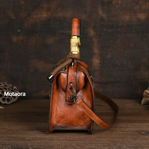 Motaora Ny Präglad Axelväska För Dam 2025 Vintage Handgjord Handväska Kvinnlig PU Läder Stor Kapacitet Axelväskor Plånbok 10 best sales bokformad väska - №10