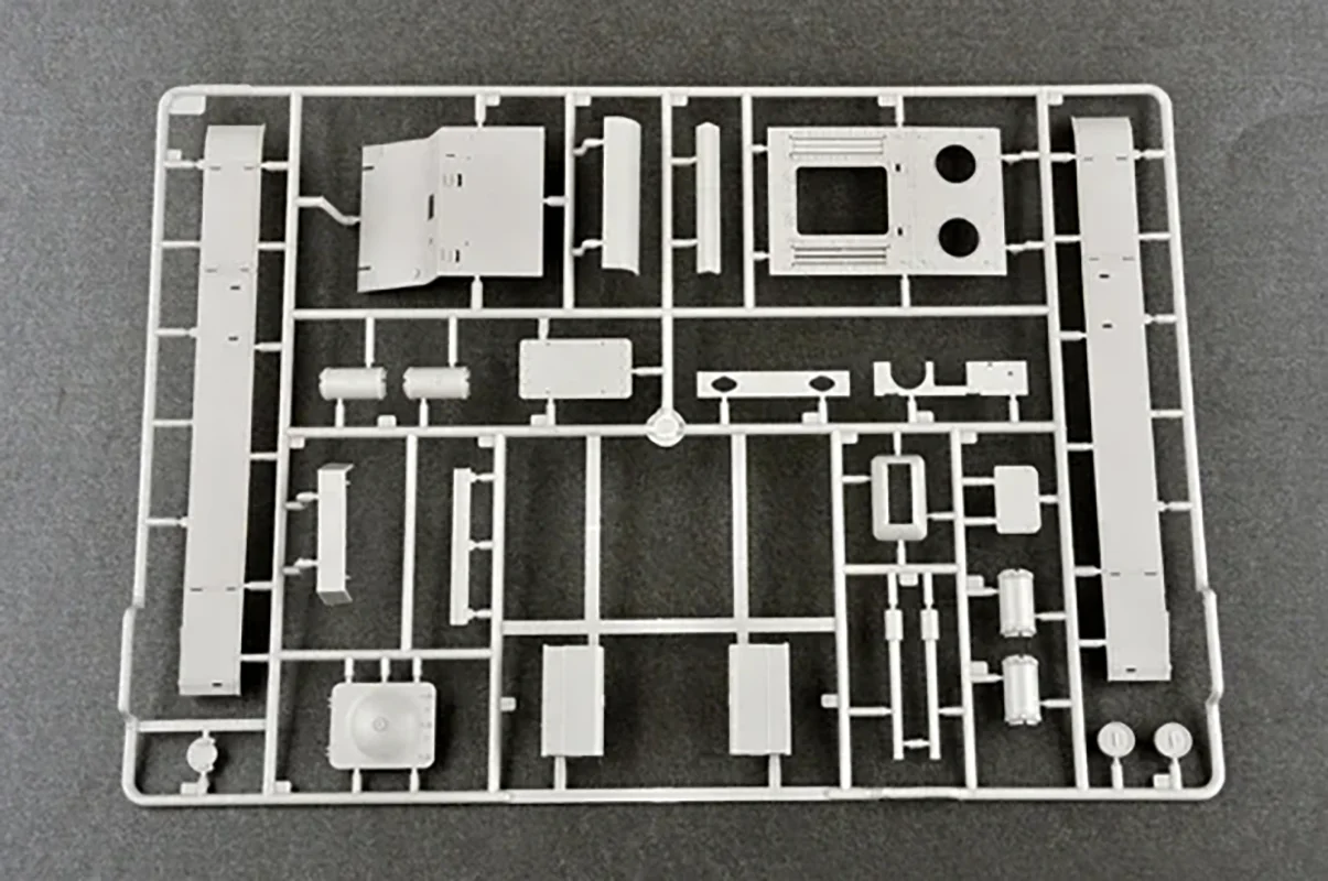 Trompetista 09504 1/35 objeto soviético KV-7 227 tanque para montagem militar modelo kits de construção hobby coleção