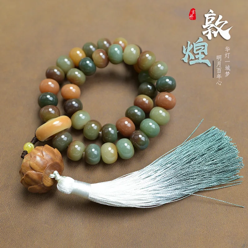 

Wentian Root Holding Hand Strand Girl Plate Playing Literary And Playful Weathering White Jade Bodhi Zi Bracelet Men s Prayer W