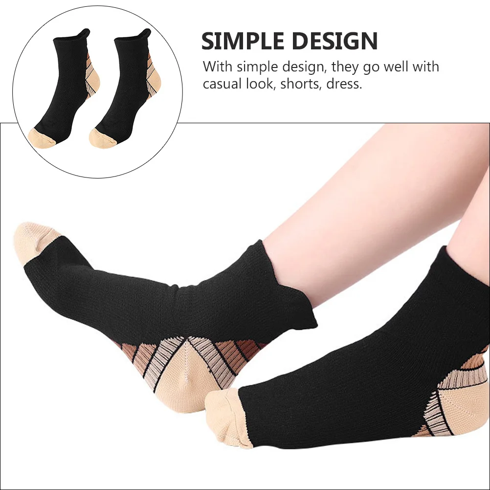 

1Pair Striped Sports Short Socks Breathable Comfortable Elastic Warm Moisture Wicking Non Slip Medium Tube Socks for Adults