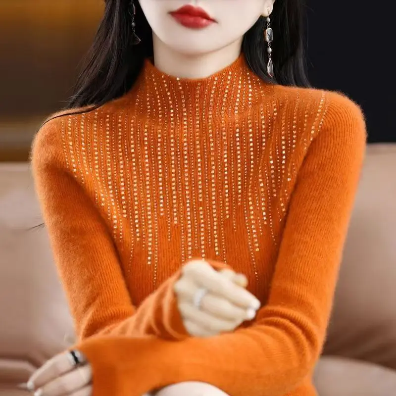 Maglione di lana slim fit con abbellimento di diamanti per donna Strato base lavabile irt Office Sle Abbigliamento interno lavorato a maglia