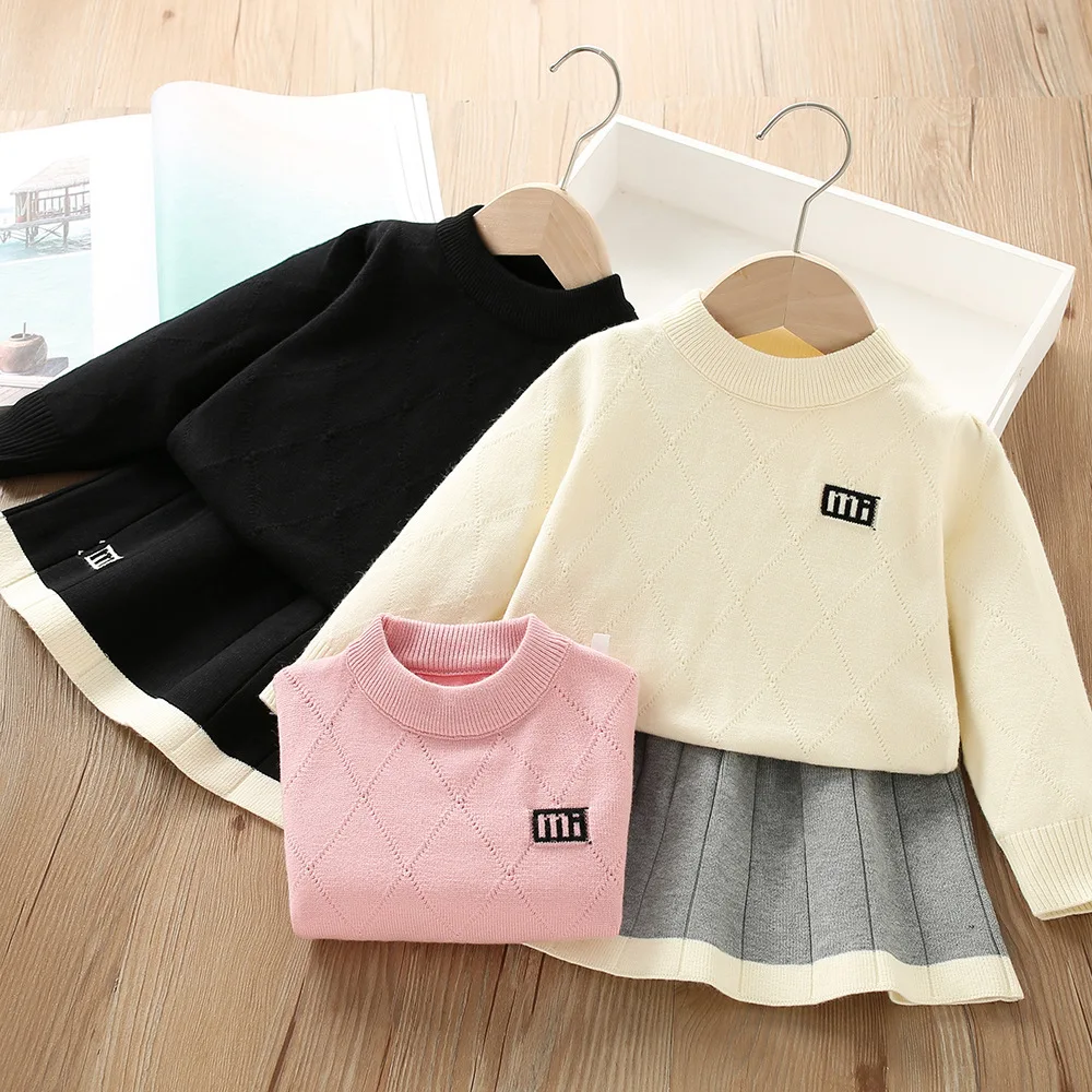 

1-6Y Girls Spring Autumn 2PCS Clothes Set Letter Embroidery Argyle Kid Girl Sweater Color Contrast Baby Girls Pleated Skirt Suit