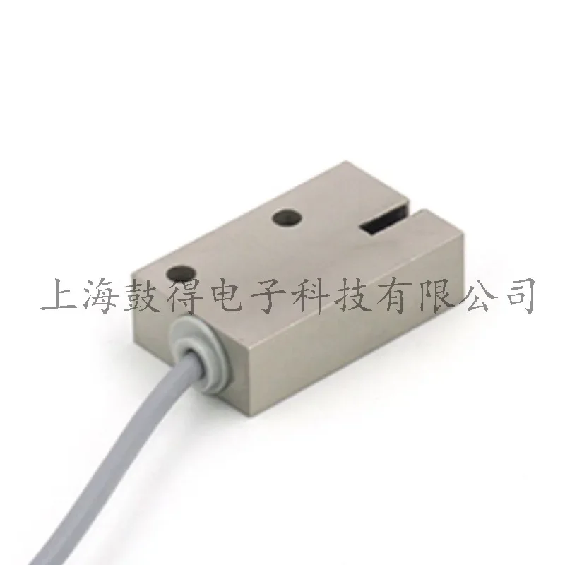 Baumer Slot Type Photoelectric Sensor FEG 12.24.35 Switch Sensor