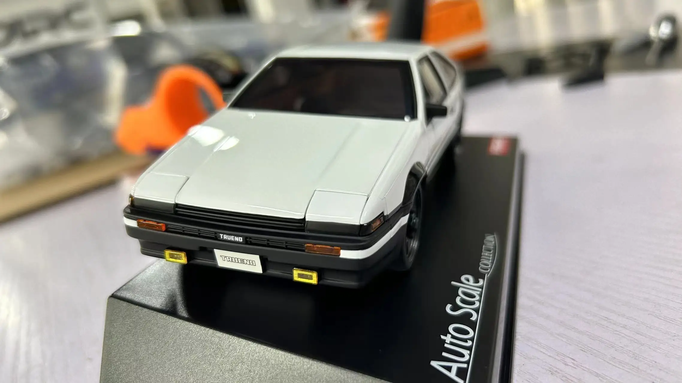 KYOSHO MINI Z BODY MA020 Toyota SPRINTER TRUENO AE86 White/Black MZP465WBK