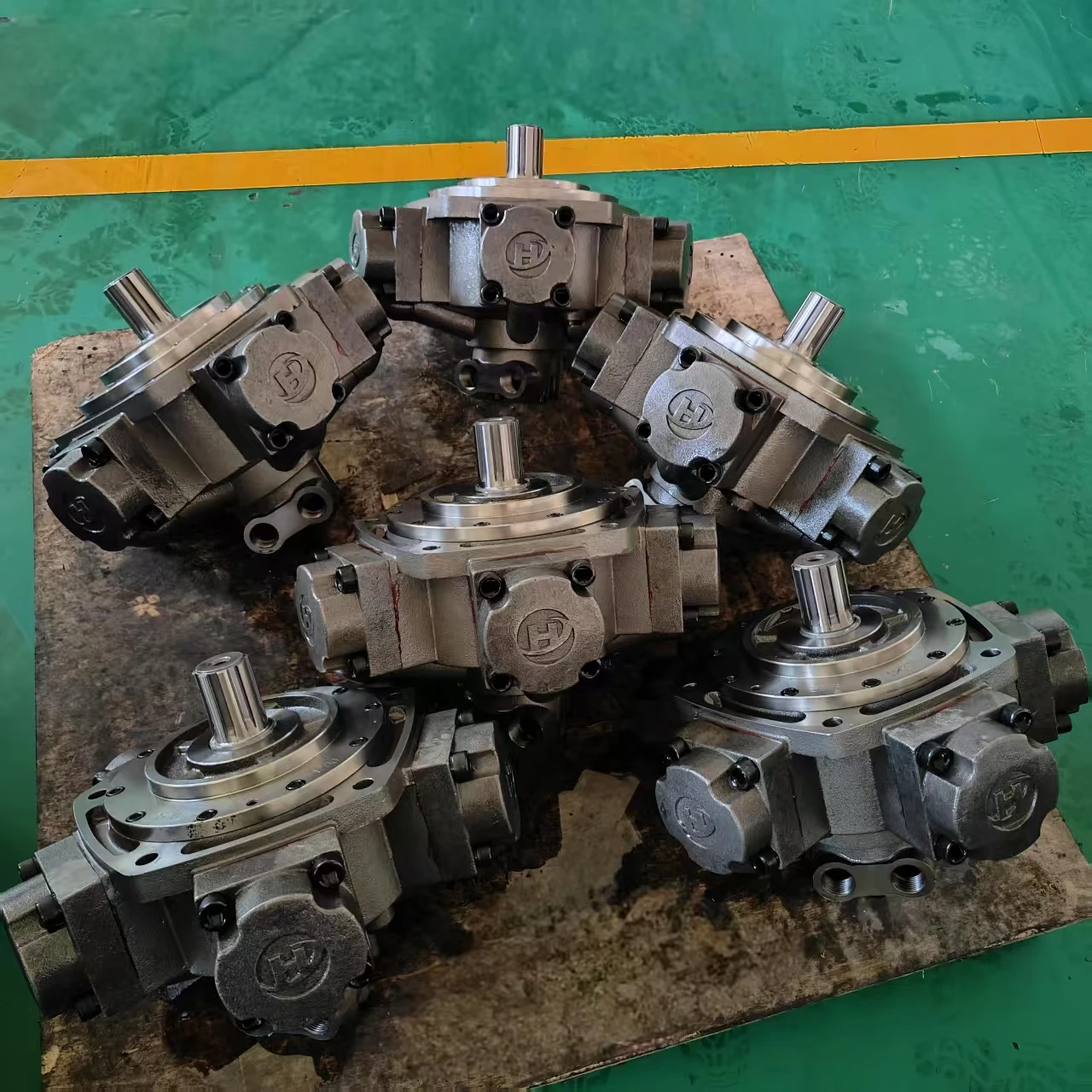 MotorRexroth IAM1200H4 ترس هيدروليكي بمكبس شعاعي