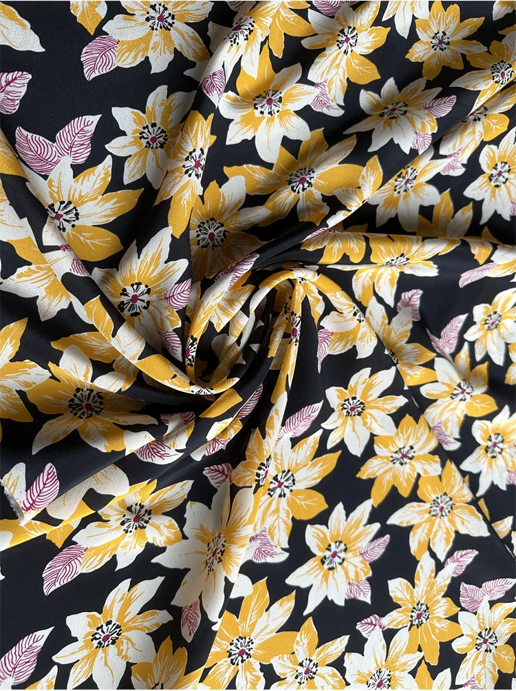 

1 метр, 100% шелк шелковицы, 18 мама, тяжелая креповая шелковая ткань, черная, с цветочным принтом, ширина 140 см, 55 дюймов, по дворам, JJ657