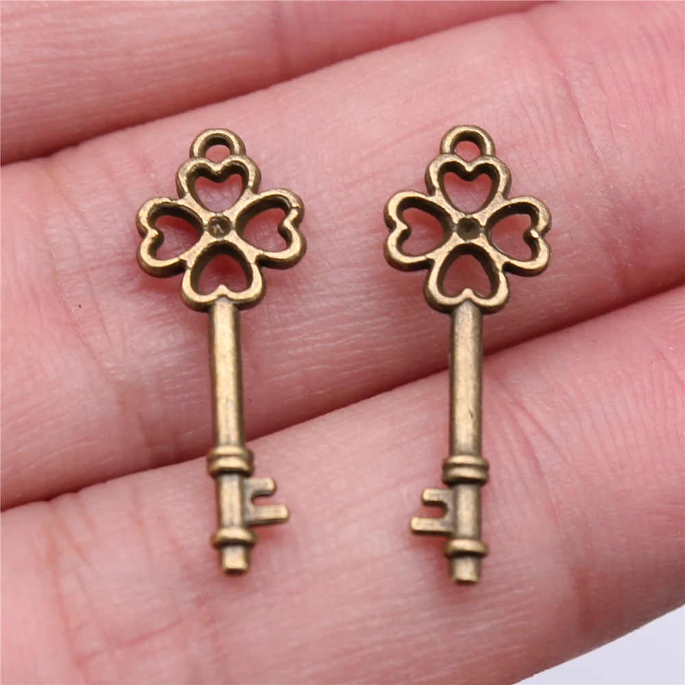 WYSIWYG 20pcs 25x9mm 3 Colors Small Lucky Clover Key Charms Findings DIY Accessories For Jewelry Making