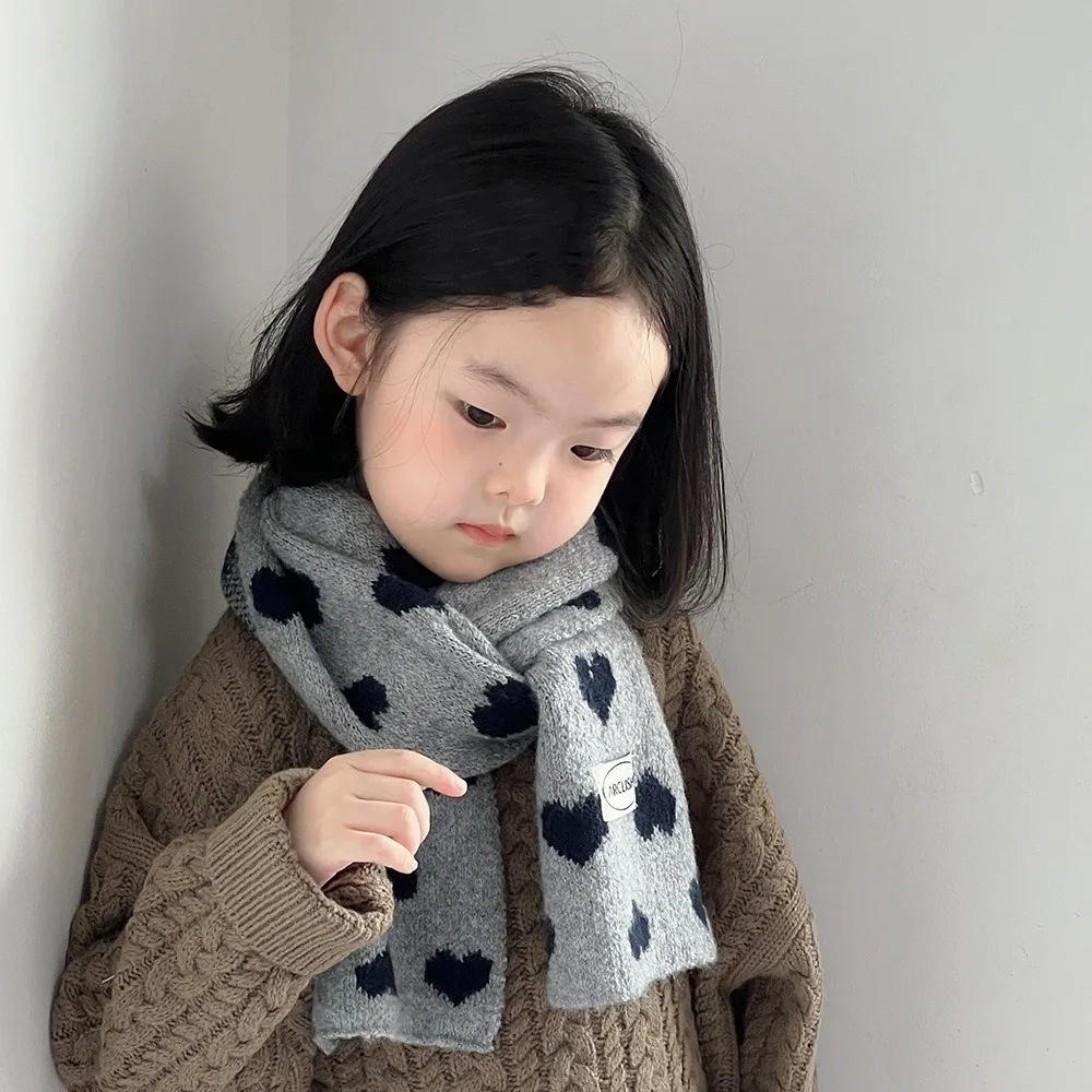 Korean Autumn Winter Children's Scarves Sweet Heart Soft Kids Knitted Muffler Thick Warm Kids Neckerchief Neck Warmer