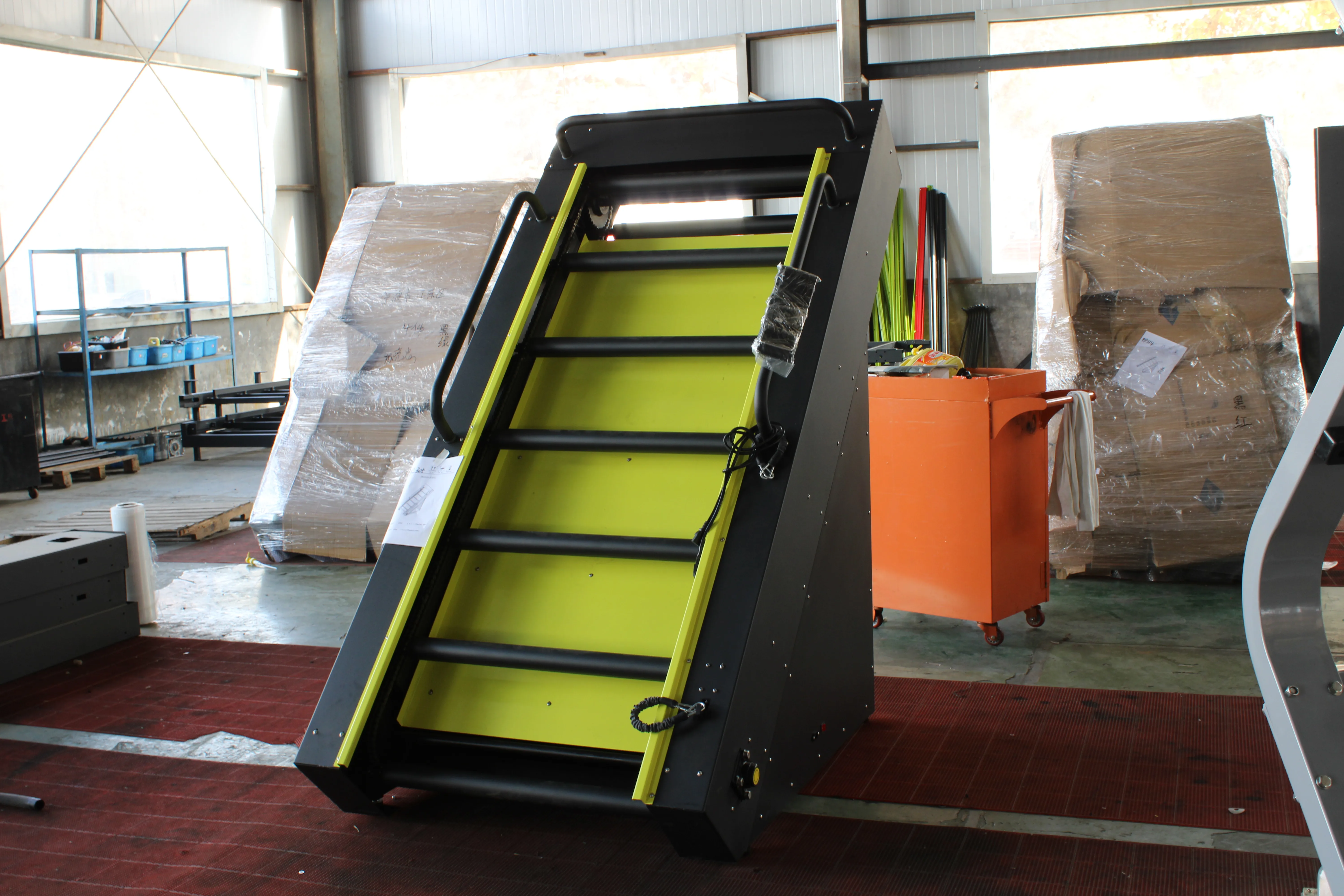 

Коммерческая машина для подъема по лестнице, тренажерное оборудование для фитнеса и скалолазания на продажу