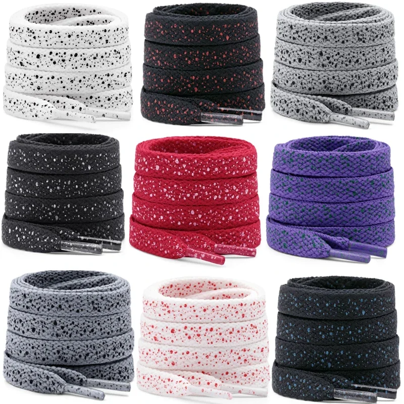 1 Paar flache Schnürsenkel für Sneakers, flache Schnürsenkel mit Tintenspritzer-Aufdruck, farbig, sportlich, 0,8 cm Breite, für lässige Sneakers und Schuhe