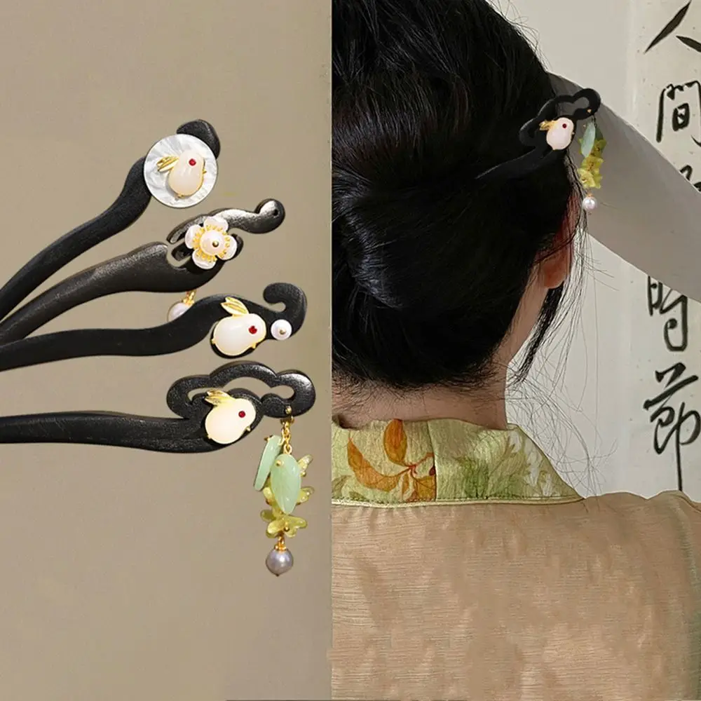 

Cheongsam Jade Rabbit Hairstyle Design Tool Hanfu Hair Sticks Chinese Style Headwear Wooden Hairpin Ancient Style Hairpin