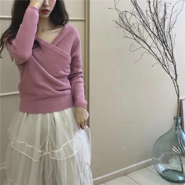 

Sweetheart Sle Soft V-Ne Knitted Top oulder Bared Cross Design Cotton Blend Autumn Faion Ladies' Sweater