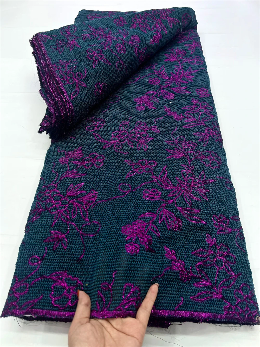 latest-nigerian-laces-fabric-2026-luxury-5-yards-african-jacquard-brocade-lace-fabric-for-sewing-family-prom-dresses