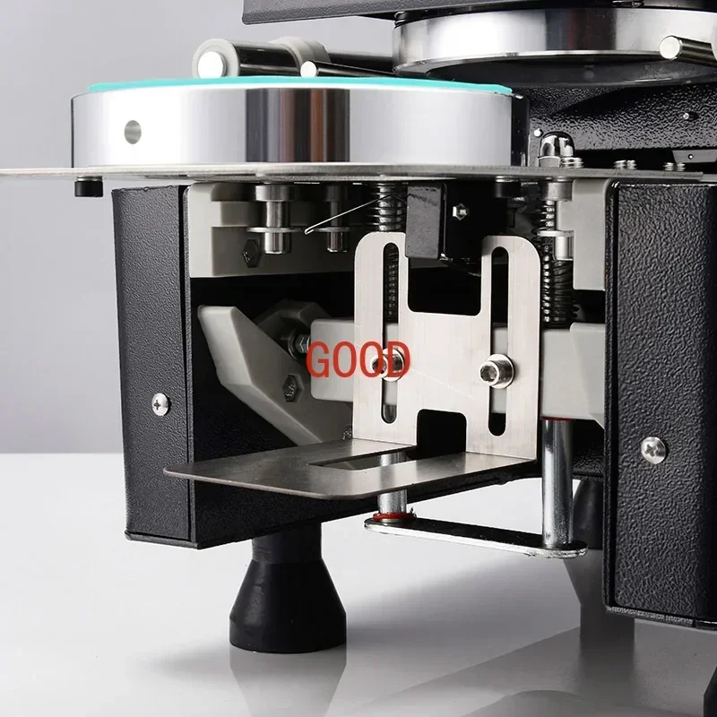 Высокое качество, полностью автоматическая пластиковая автоматическая машина для запечатывания чашек для мороженого, молока, чая