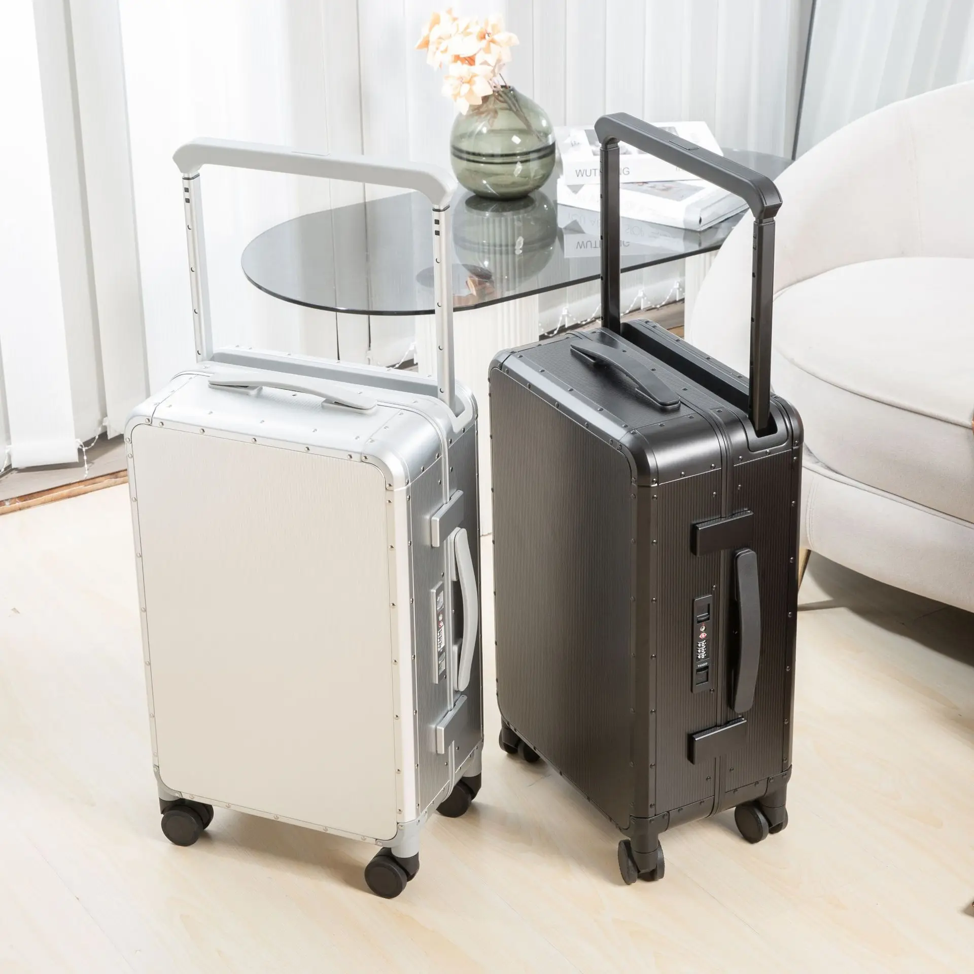 

New all-aluminum magnesium alloy suitcase male business boarding password