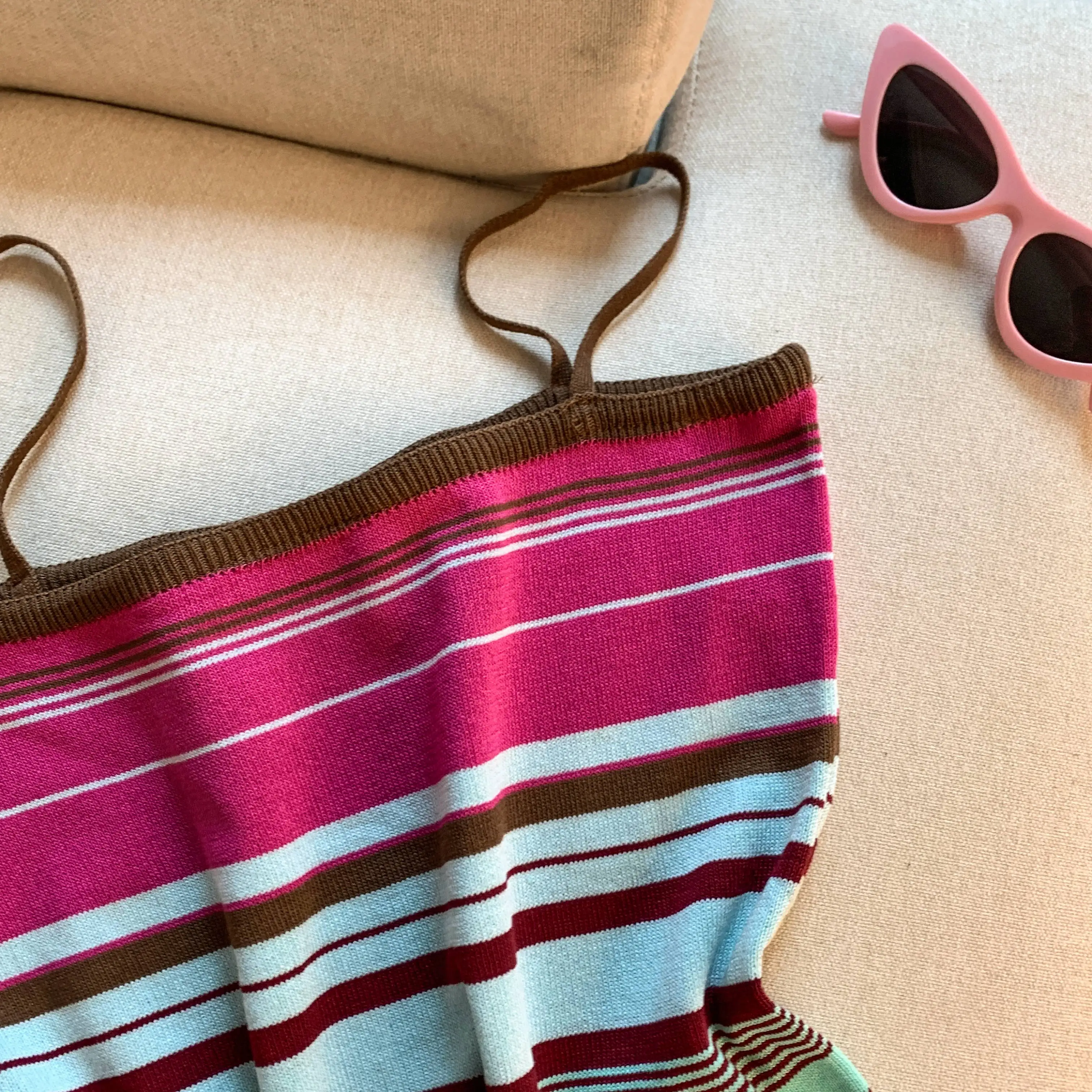 مرونة قوس قزح طباعة الضلع متماسكة Colorblock تانك القمم كاميس محبوك عادية أكمام طاقم الرقبة الأعلى الملابس النسائية المحاصيل الأعلى