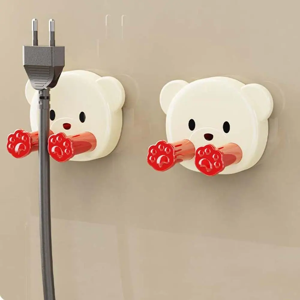 

2Pcs Plastic Wall Storage Hook Punch-free Wall Mounted Power Plug Socket Holder Vacuum Reusable Power Cord Plug Bracket for Home