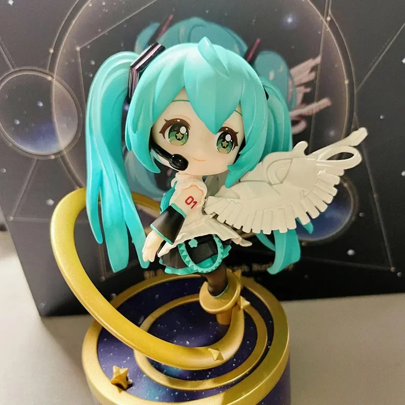 figura-de-accion-hatsune-miku-de-14cm-caja-de-musica-del-16-°-aniversario-coleccion-de-munecas-kawaii-de-pvc-modelo-de-decoracion-regalos-sorpresa-para-ninos-y-ninas