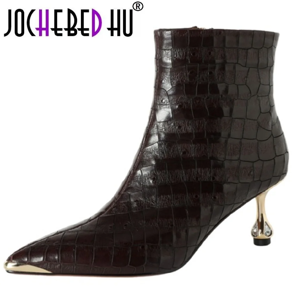【JOCHEBED HU】Women's Handmade Genuine Leather Head Metal High Heel New Pointed Head Atmosphere Thick Heel Boots 34-40