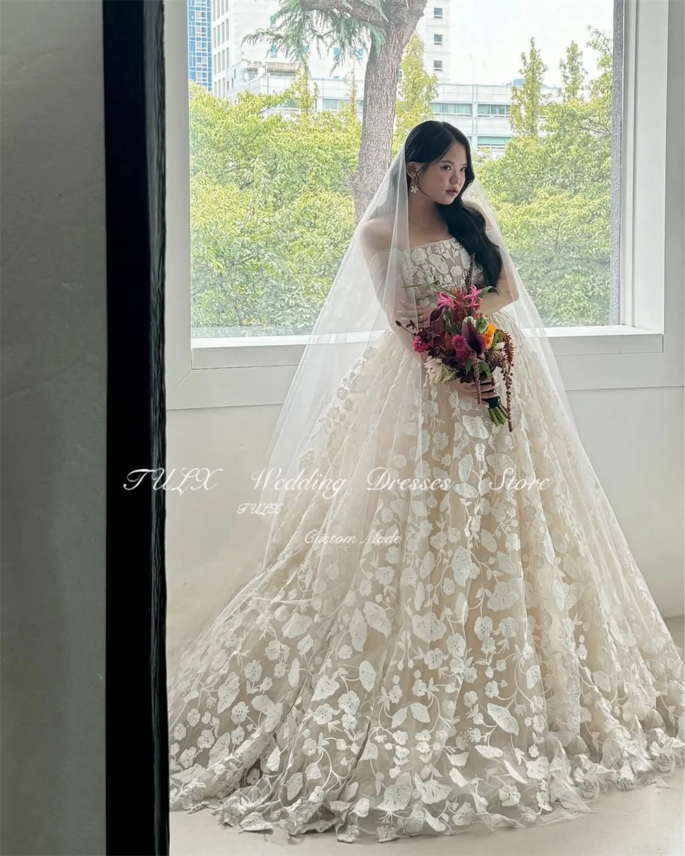 TULX luxe dentelle robe de mariée corée séance Photo sans bretelles sans manches longueur de plancher princesse robes de mariée Corset personnalisé 2025