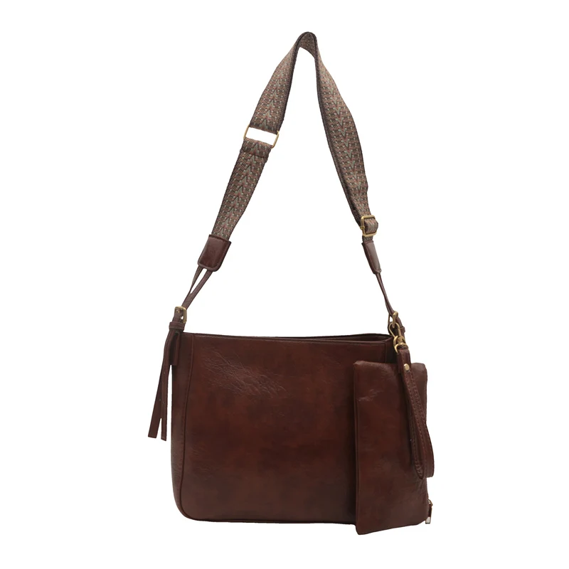

Shoulder Bag for Women Vegan Leather Crossbody Bag with Adjustable Strap Solid Hobo Purse for Work Shopping