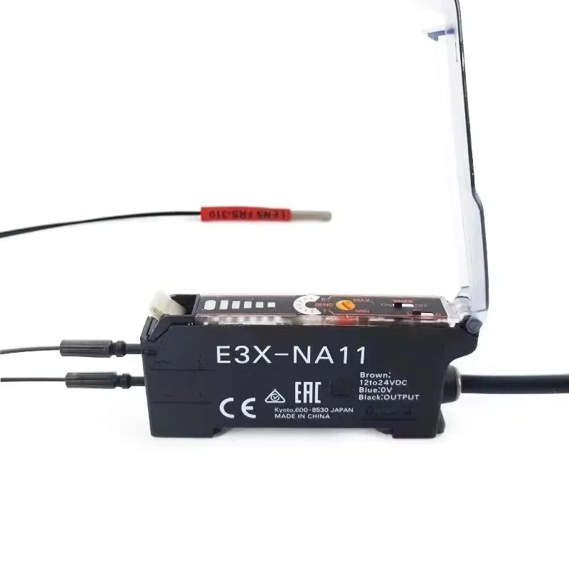E3X-NA11 NPN and 1sets of fiber optic cable M4 (5-meter) kit