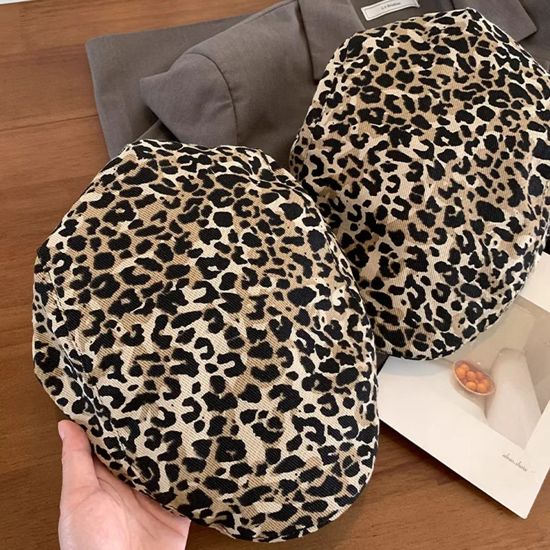 Flat Cap leopard Printed Newsboy hat Women Winter Hat Cabbie Driving Hunting Cap Adjsutable Gatsby Beret Hat Ivy Hat