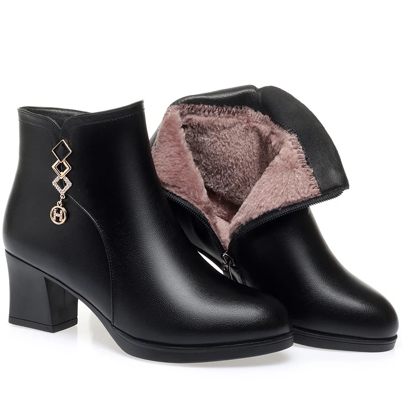 Bottes courtes en cuir souple pour femmes, chaussures à plateforme en coton, bottes de rinçage à talons hauts, velours, épais, chaud,