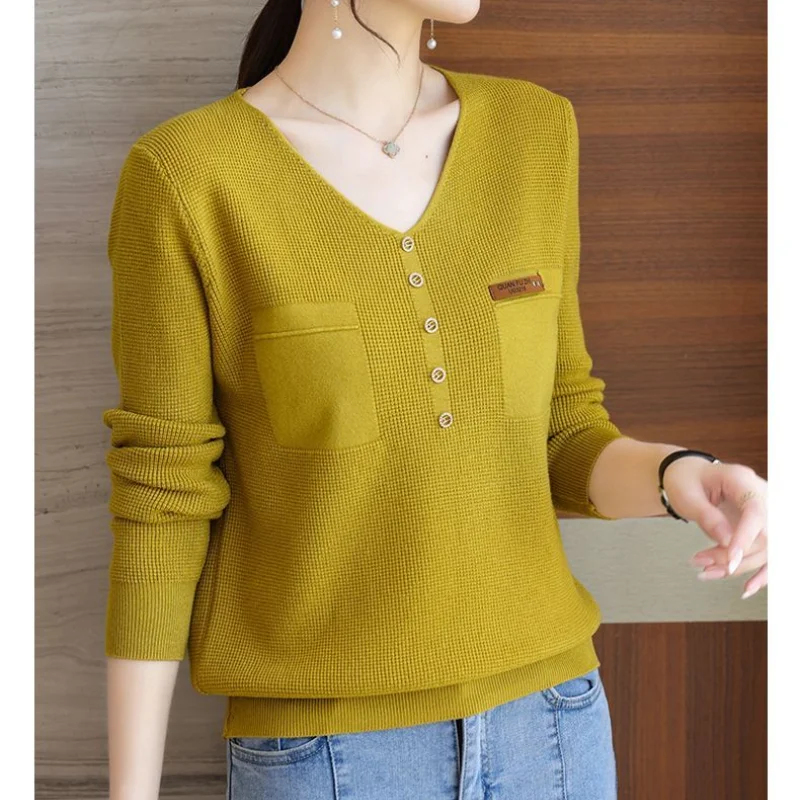 Commuter Versatile Elegant Temperament Women's Top Screw Thread Spliced Button V-Neck Long Sleeve Solid Color Pullover Shirt