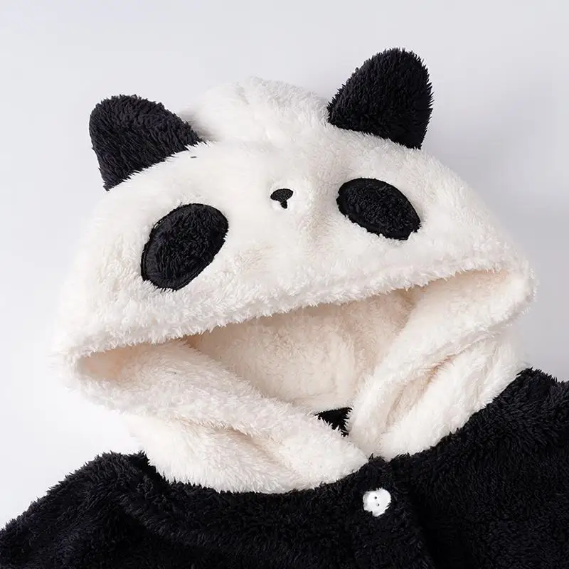 Dessin animé Panda en peluche pyjamas Robes Anime adulte chemise de nuit hiver à manches longues robe de nuit Halloween fête confortable Kawaii fille pantoufle