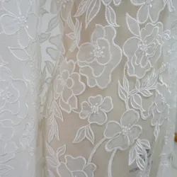 Laster Cutting Flowers Beading Tulle Mesh Lace Fabric Off White Wedding Gowns Lace 2025 Sold by Yard