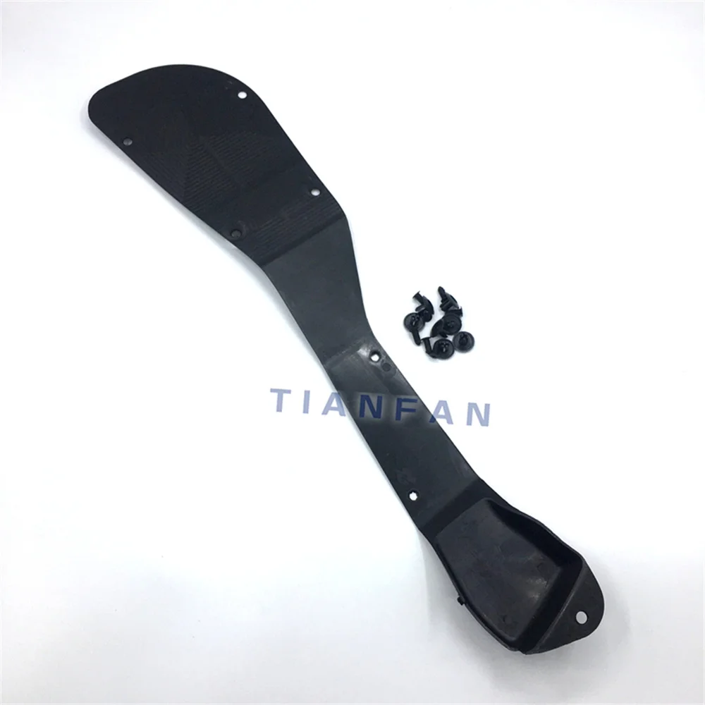 

Excavator Parts For Komatsu PC130/200/210/240/270-7-8 Cab Door Lock Cover Trim