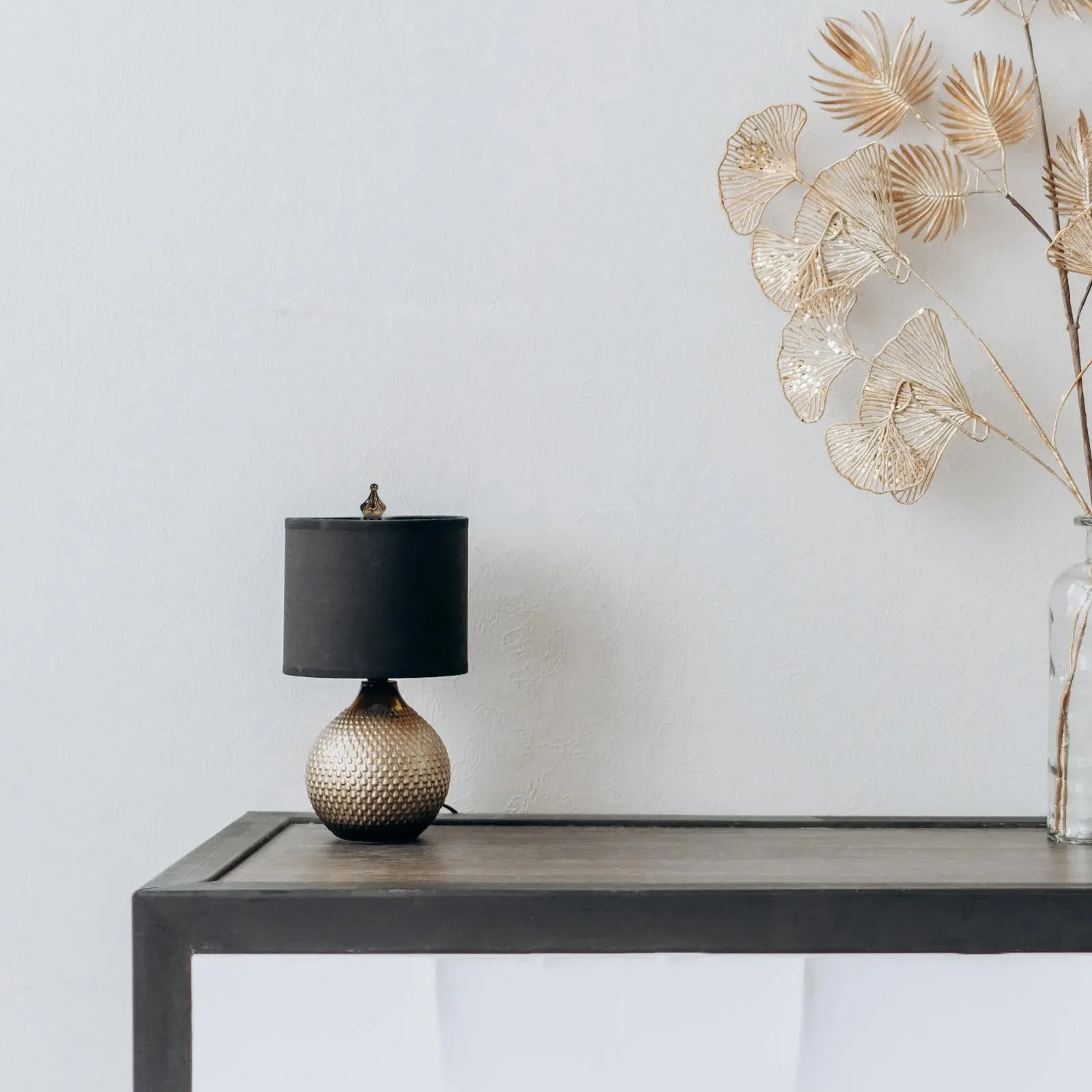 

10 шт. стильных пластиковых колпачков-наконечников для светильников, совместимых с держателями абажуров и декоративными элементами для ламп, однотонные декоративные наконечники