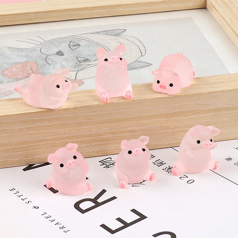 6Pcs Kawaii Mini Resin Cartoon Pig Miniatures Terrarium Figurines DIY Handmade Scrapbook Crafts Home Decoration Accessories