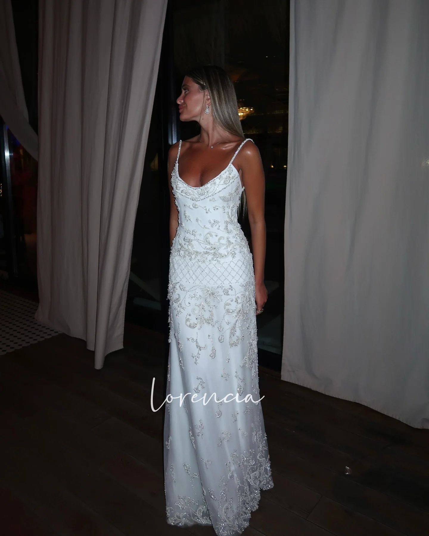 Lorencia Heavy Beaded Fitted Wedding Dresses Scoop Spaghetti Straps Sheath Bridal Gowns Customized Backless Bride Dresses
