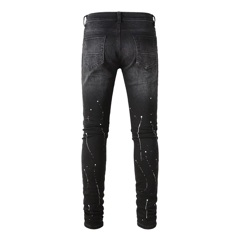Herren-Jeans aus Stretch-Denim mit Kristallverzierung, Skinny-Schnitt, mit aufgemalten Löchern, zerrissene, schmal zulaufende Hose, Streetwear, Patchwork-Design, schwarze Hose. – Detail 4