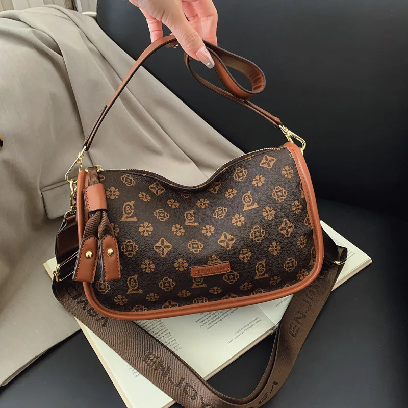

2025 New Arrival - Women's Premium - printed Boston Bag. Niche Pillow - style, Fashion - forward Shoulder Messenger