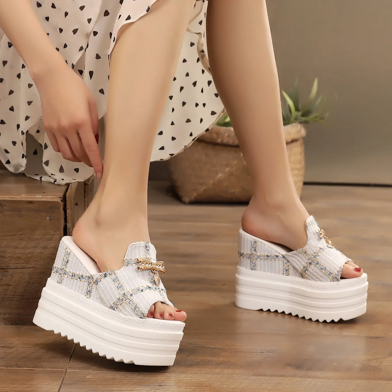 Female Shoes Slippers Flat Increased Internal On A Wedge Luxury Slides Platform Women Heels 2024 Soft Designer High Rome Fabric