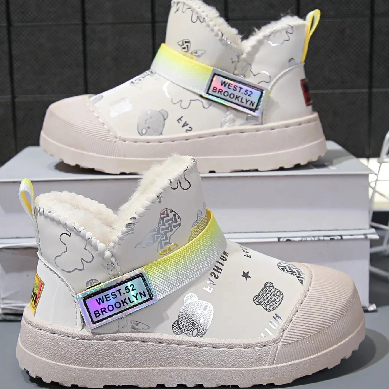 

Winter children's casual girls' warm cotton shoes and outdoor snow boots baby girl shoes kids shoes