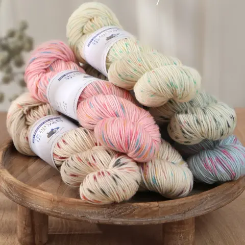 100g Chunky Merino Wool Yarn Hand Dyed Speckled Gradient Soft Warm Wool for DIY Knitting Sweaters Scarves