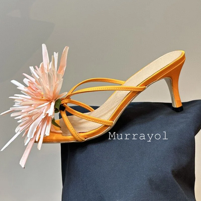 المفتوحة تو ضيق الفرقة عالية الكعب النعال النساء زهرة ديكور رقيقة الكعوب النعال الصيف عطلة أحذية فستان أحذية الجنية الأحذية